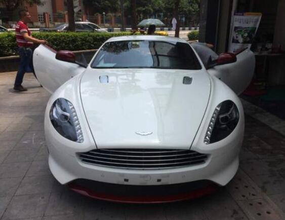 上海230萬(wàn)豪車(chē)甲醛超標(biāo)！車(chē)內(nèi)甲醛到底來(lái)源于哪？